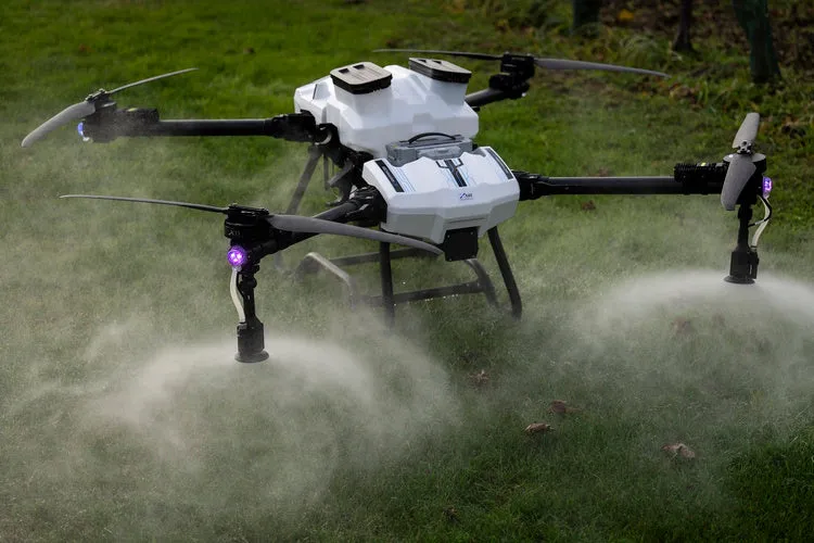 ABZ Innovation Spraying Drone | Model L-30 | Maximum Flow 16 L/min | Battery Capacity 25000 mAh | No Batteries/Charger Included