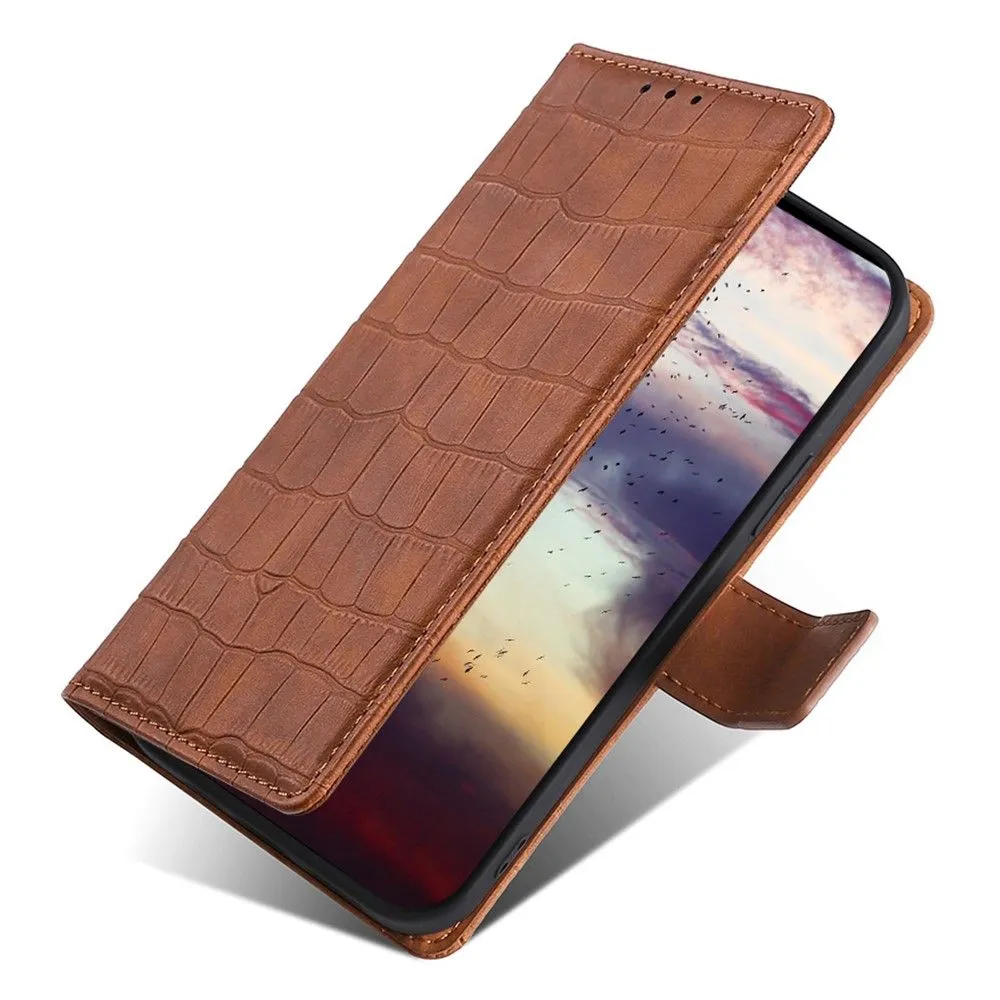 Crocodile textured leather case for Xiaomi 12 Pro - Brown