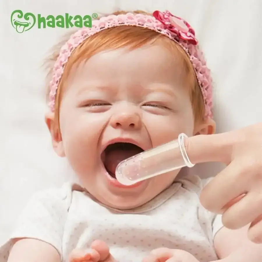 Haakaa Silicone Finger Brush Set