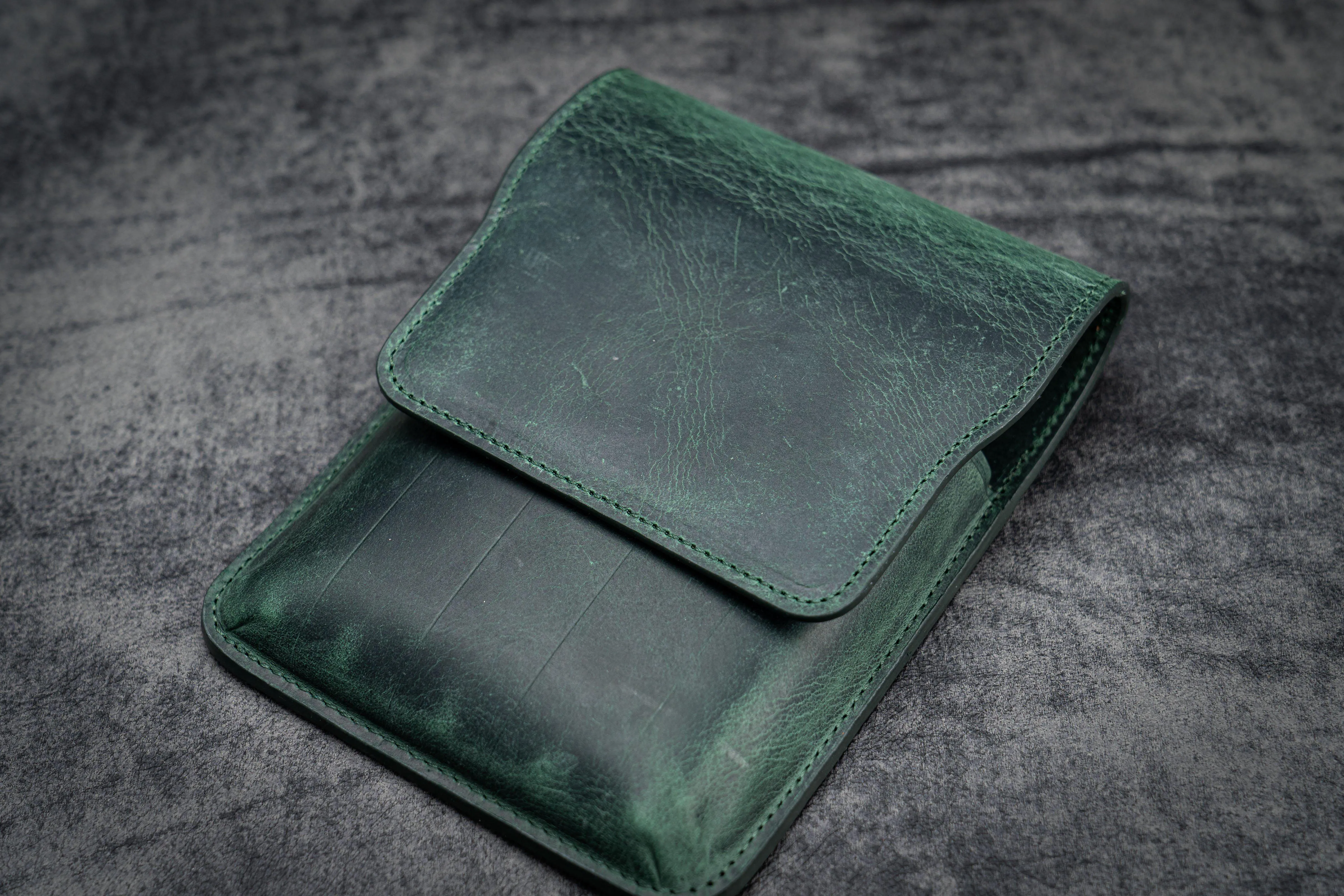 Leather Flap Pen Case for Five Pens - Crazy Horse Forest Green