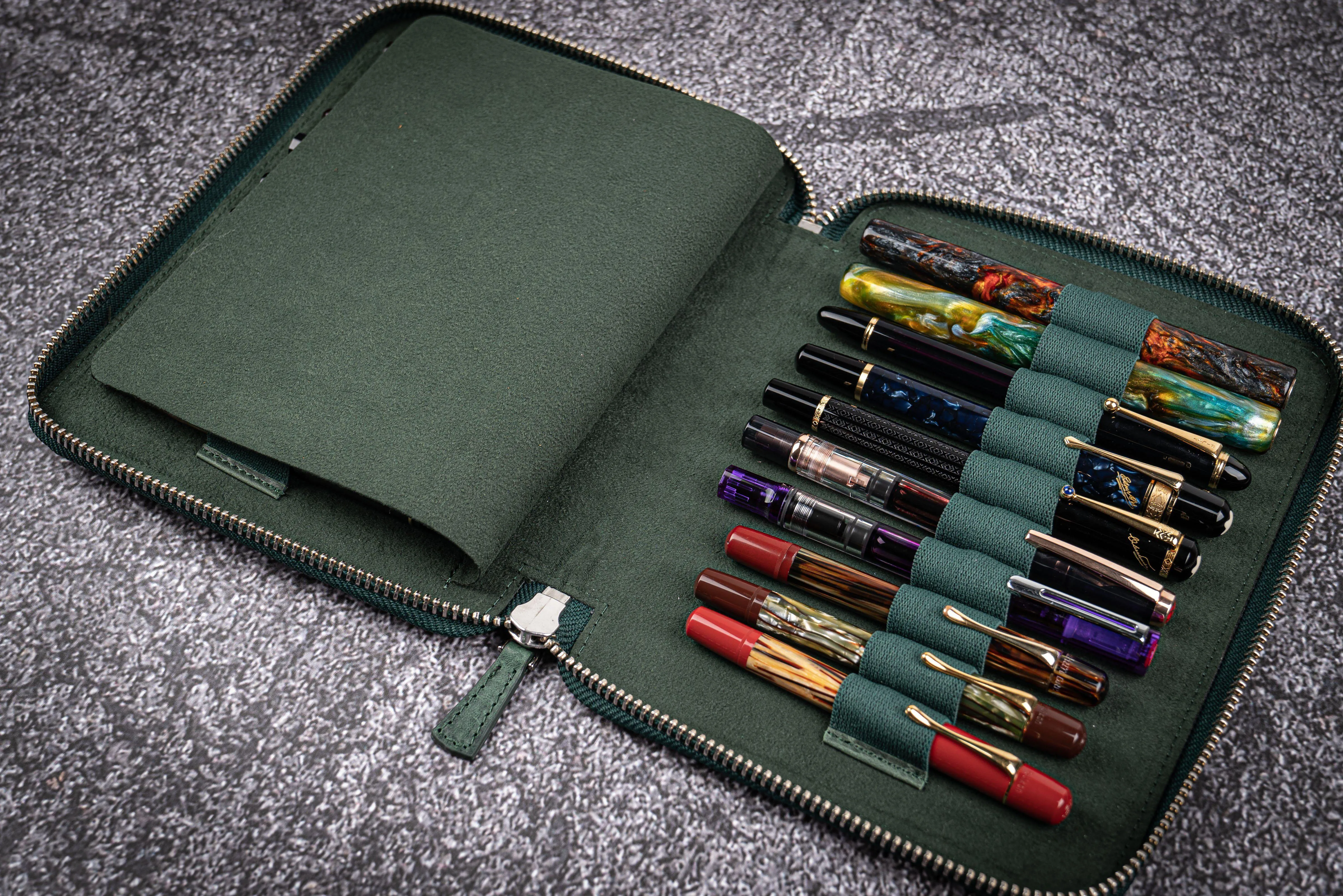 Leather Zippered 20 Slots Pen Case - Crazy Horse Forest Green