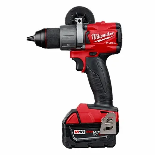 Milwaukee M18 FUEL 1/2" Drill Driver Kit