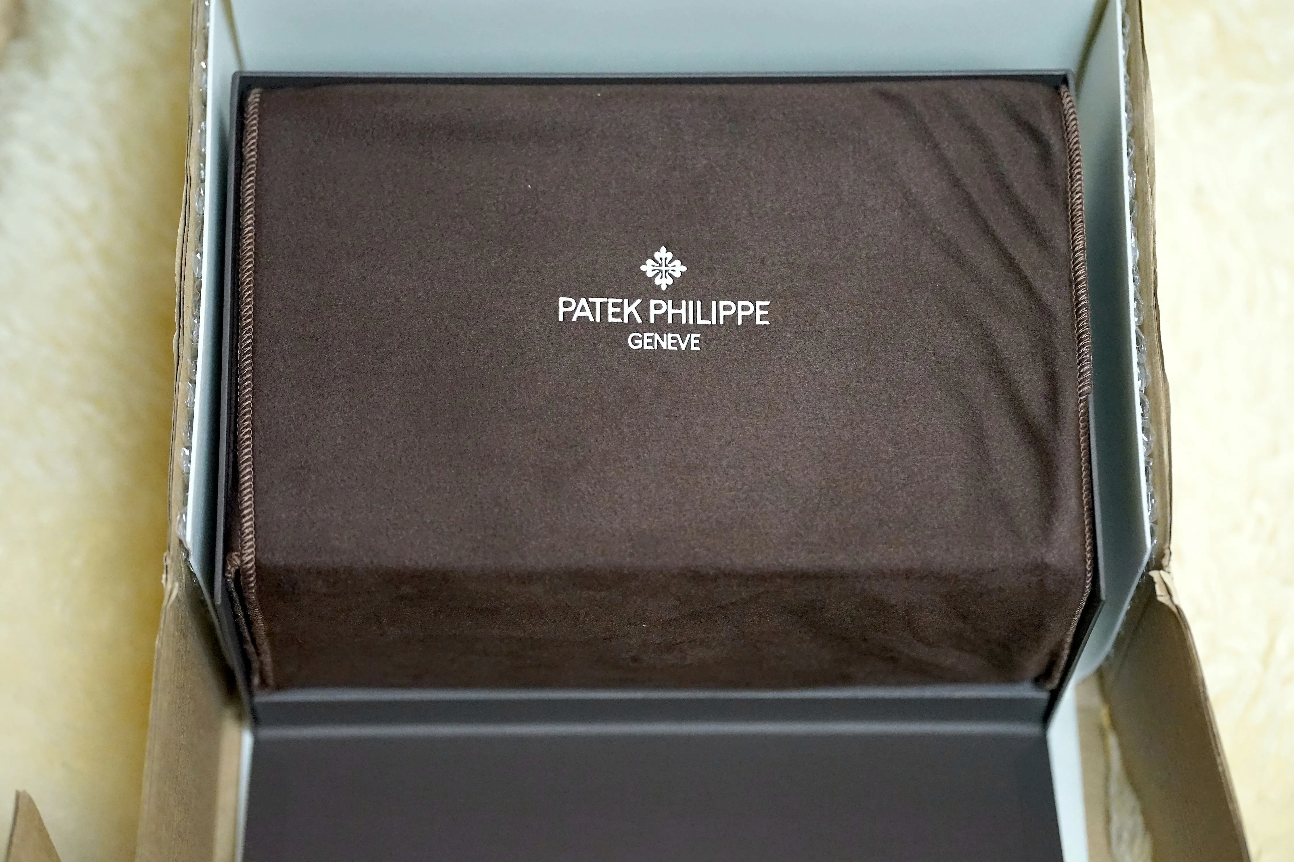 Patek Philippe NOS Holz Uhrenbox Ref. H997.EM12 für Nautilus & Aquanaut Modelle