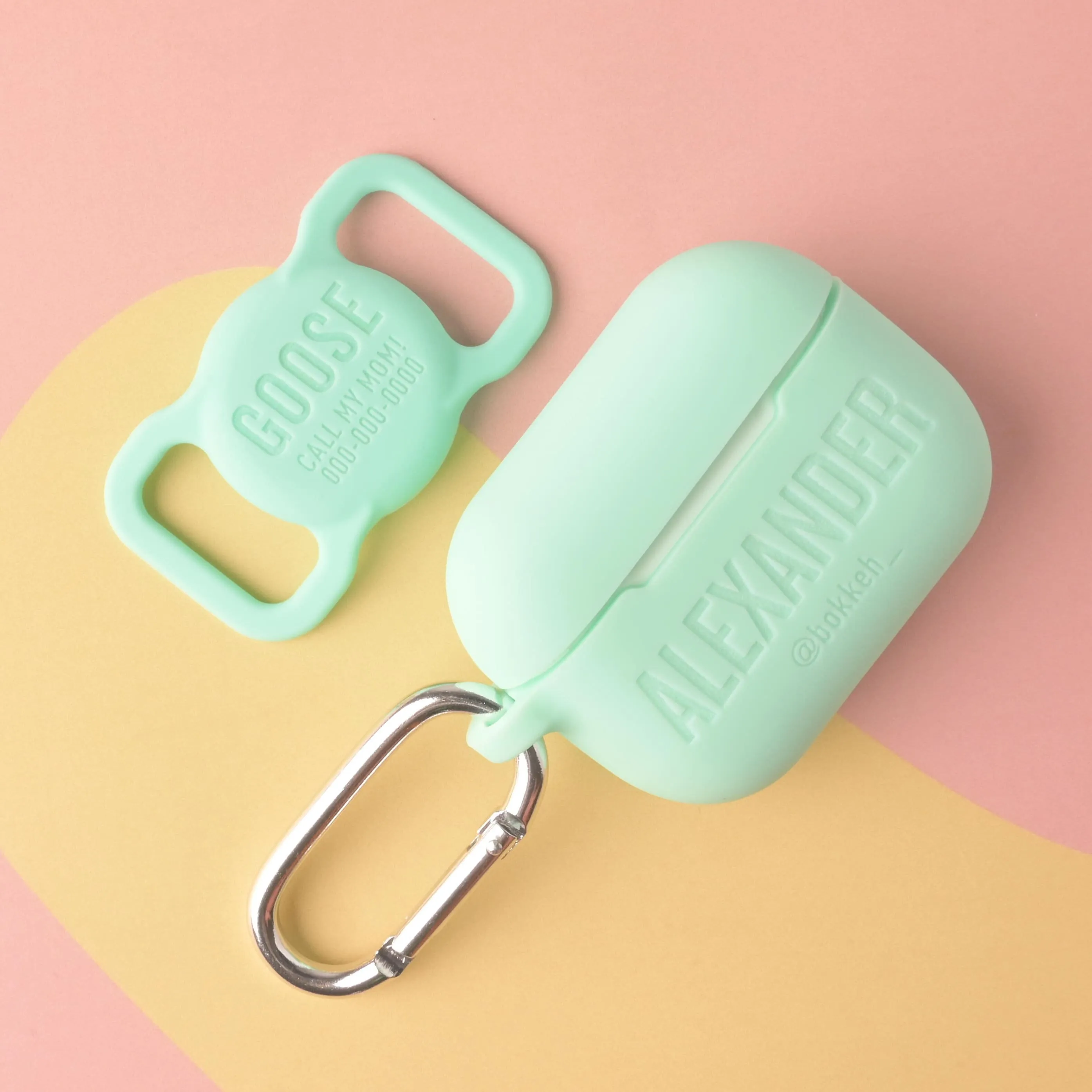 Personalized Silicone AirPods Pro 2 Case with Keychain Clip