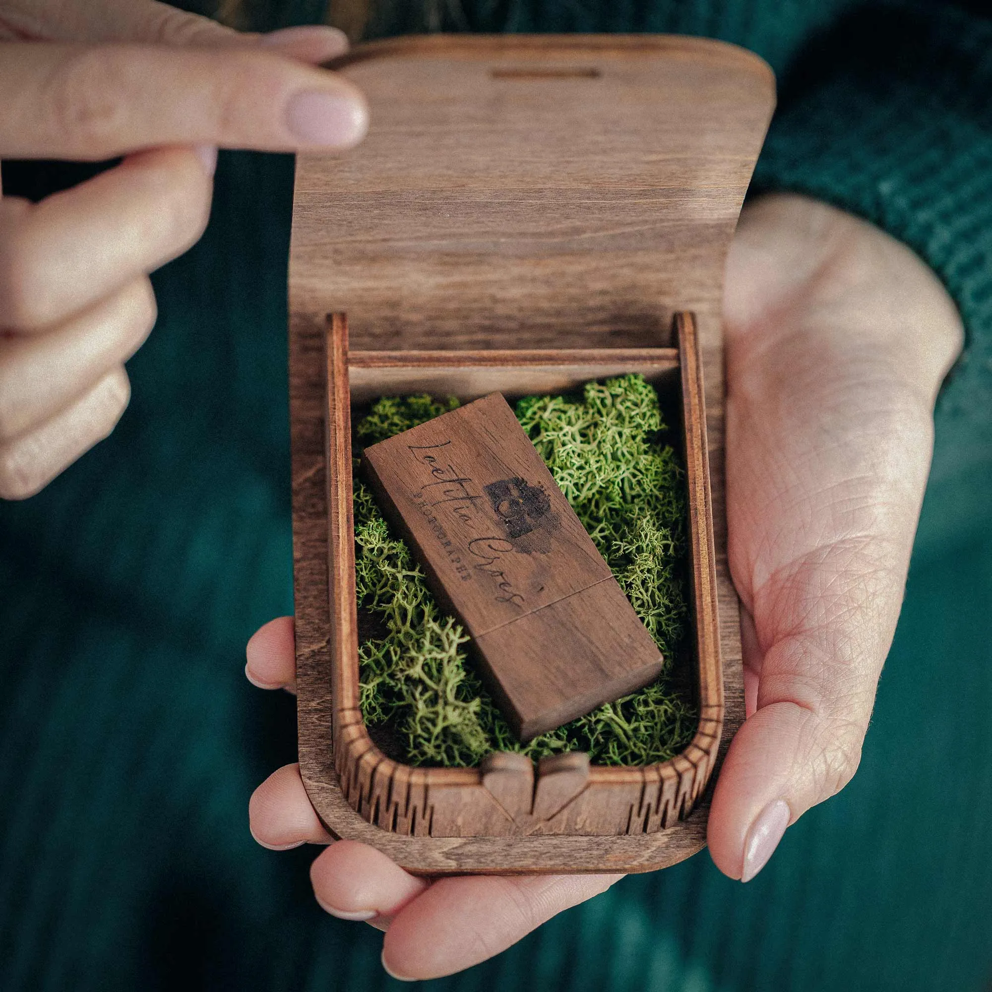 Personalized USB Box with Wooden Flash Drive (option) for Wedding Photographers