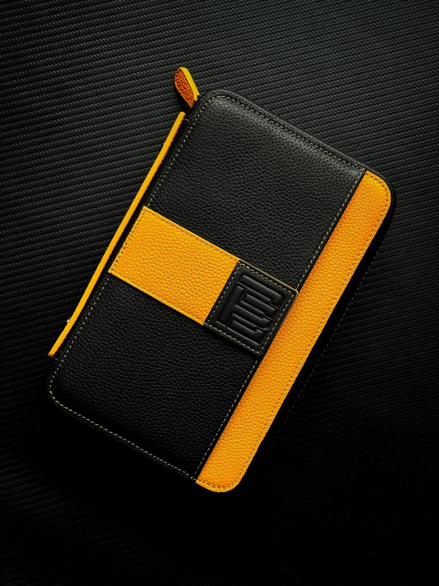 Project Carbon Cigar Case Black/Yellow Leather (Black Mustard)(2024 VERSION)