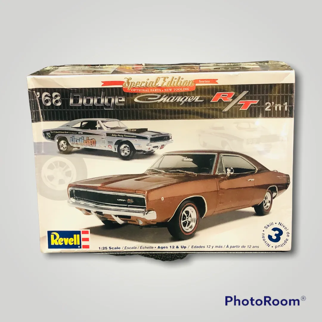 Revell ‘68 Dodge Charger R/T 2 ‘n 1