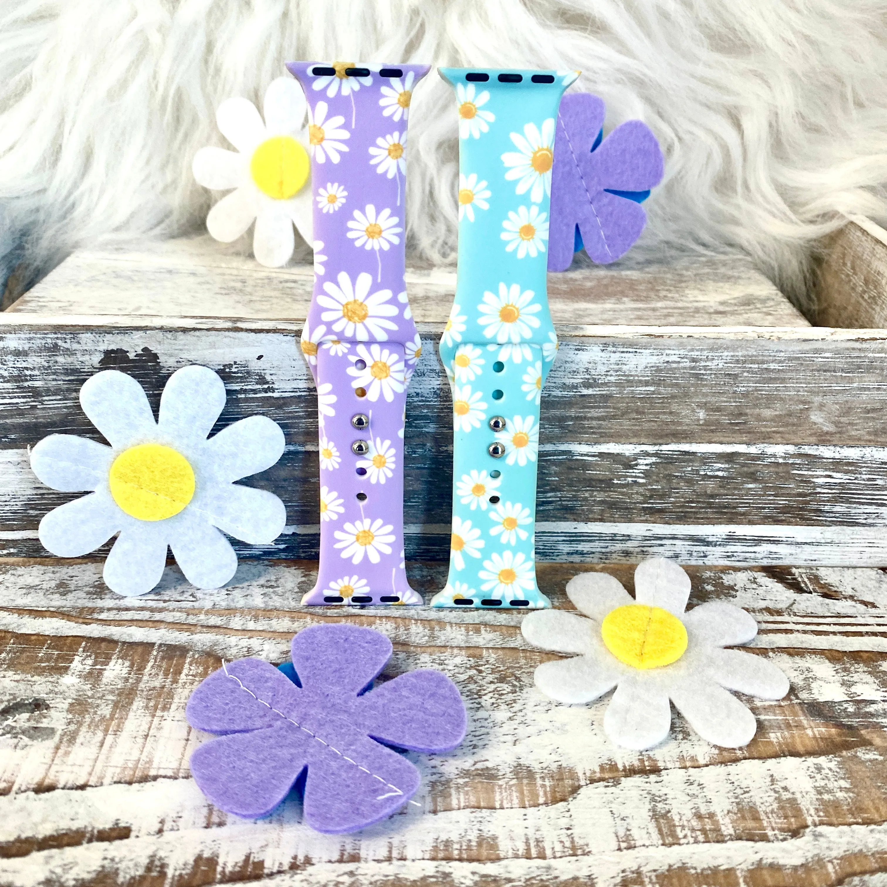 Spring Daisies Print Silicone Band For Apple Watch Two Colors Available