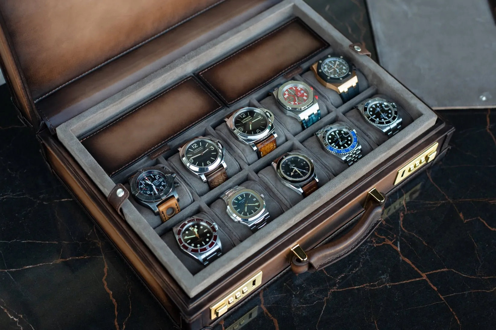 Watch Collector Case - Master Edition Patina Java Brown